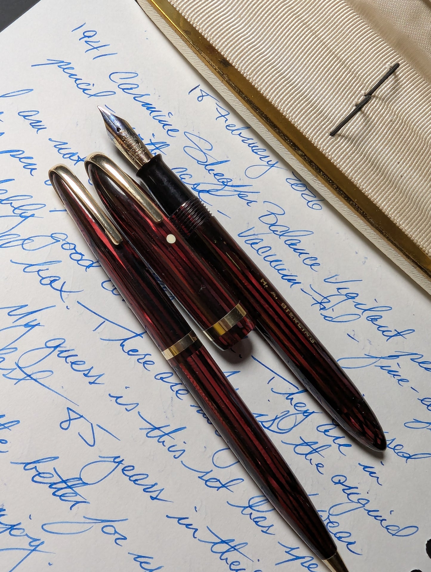 1941 Carmine Sheaffer Balance Vigilant Fountain Pen & Pencil in case - fine-extra-fine point