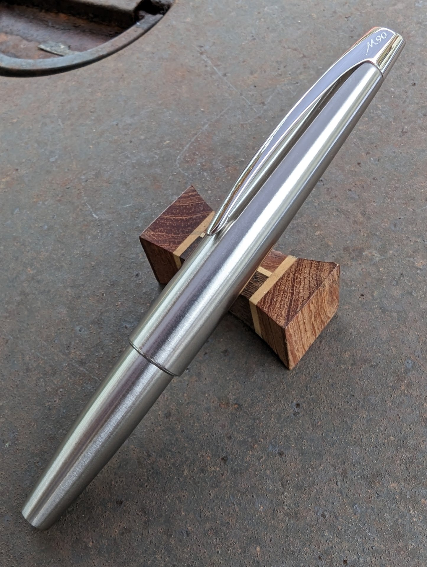 Pilot M90 2008: plumín medio