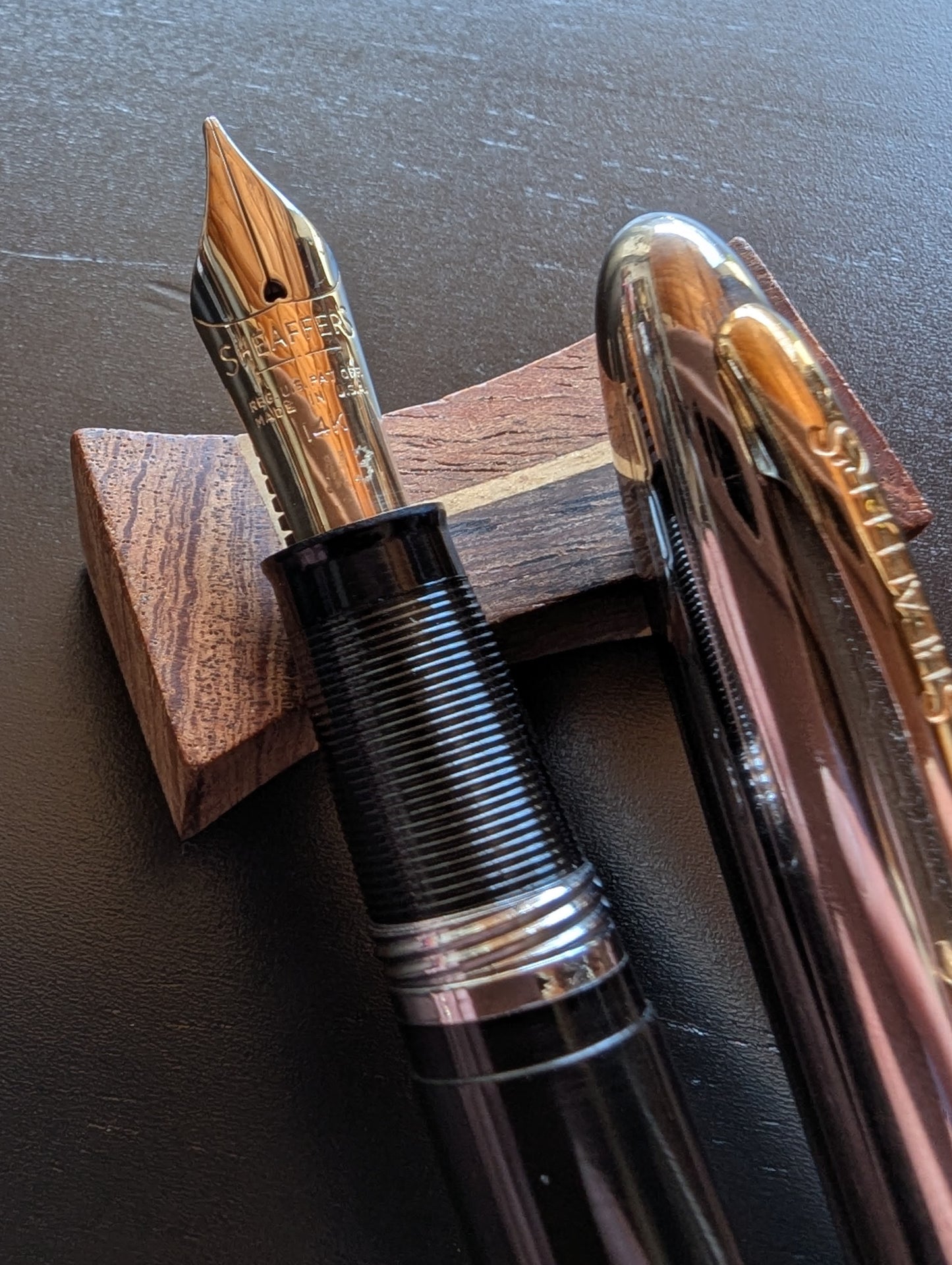 Black Sheaffer Snorkel Sovereign - medium point