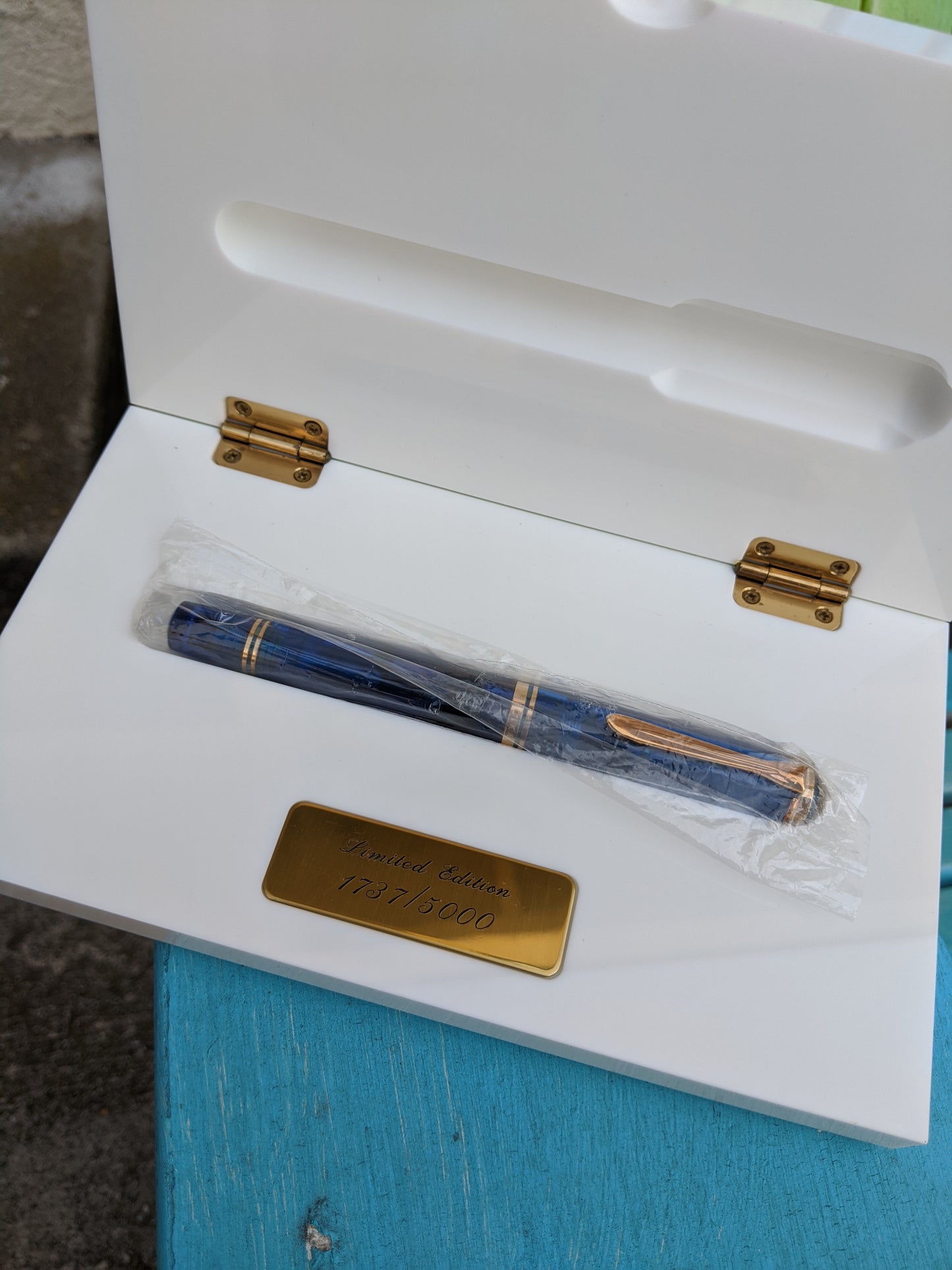 1993 Blue Ocean Pelikan M800 - Broad Oblique p/f nib