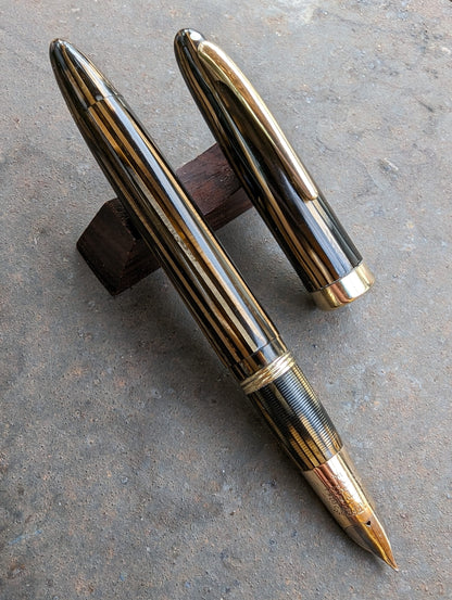 1943-5 Golden Brown Sheaffer Triumph Statesman - fine point