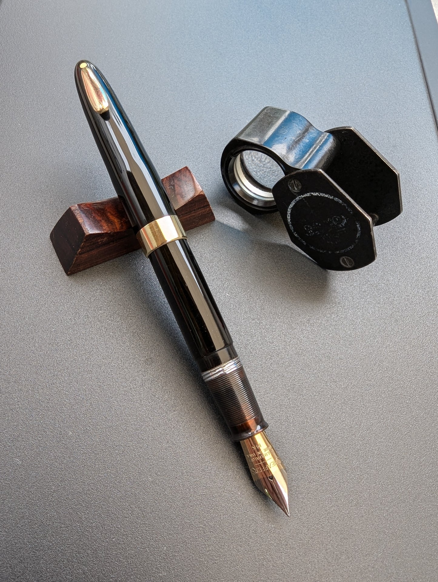 1948 Sheaffer Tuckaway Statesman noir - pointe fine Golden Spade