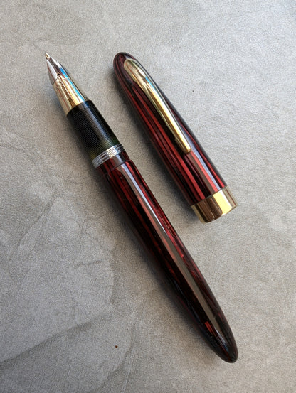 Pluma estilográfica Carmine Sheaffer Triumph Statesman 1946-7: punta fina a media