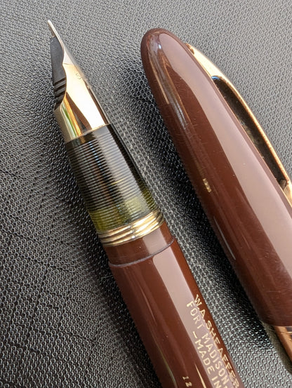 1948 Umber Sheaffer Triumph Valiant - fine-medium point