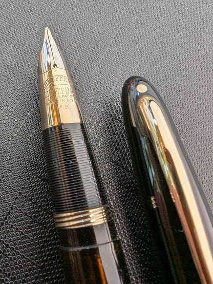 1943-5 Black Sheaffer Triumph Statesman - medium point