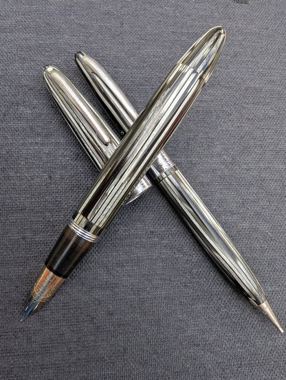 1946-7 Gray Pearl Sheaffer Triumph Valiant fountain pen & pencil - F-XF point