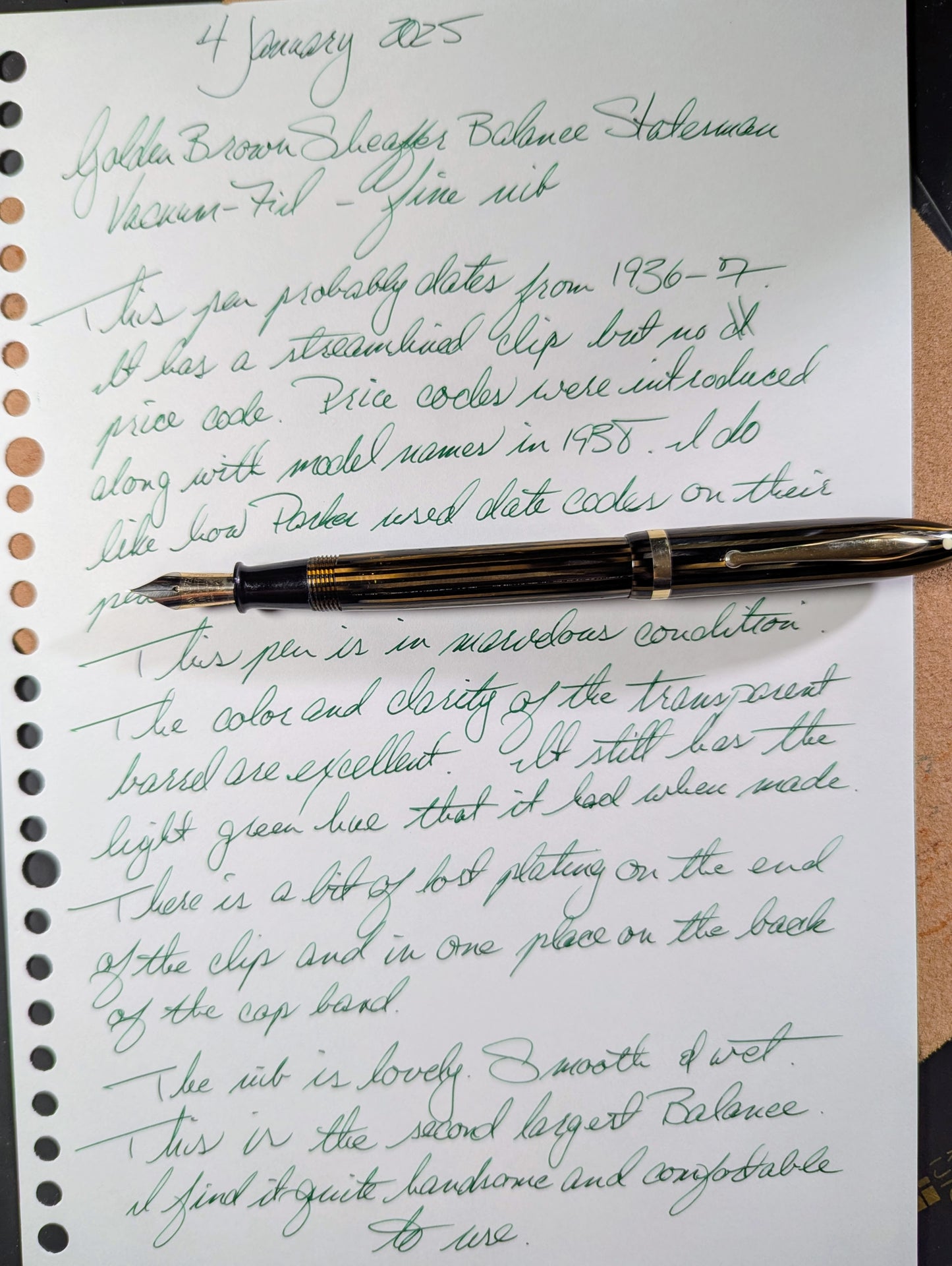 Golden Brown Sheaffer Balance Statesman fountain pen - fine point