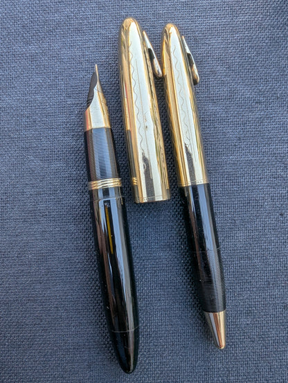 1943-5 Black Sheaffer Triumph Tuckaway Crest fountain pen & pencil