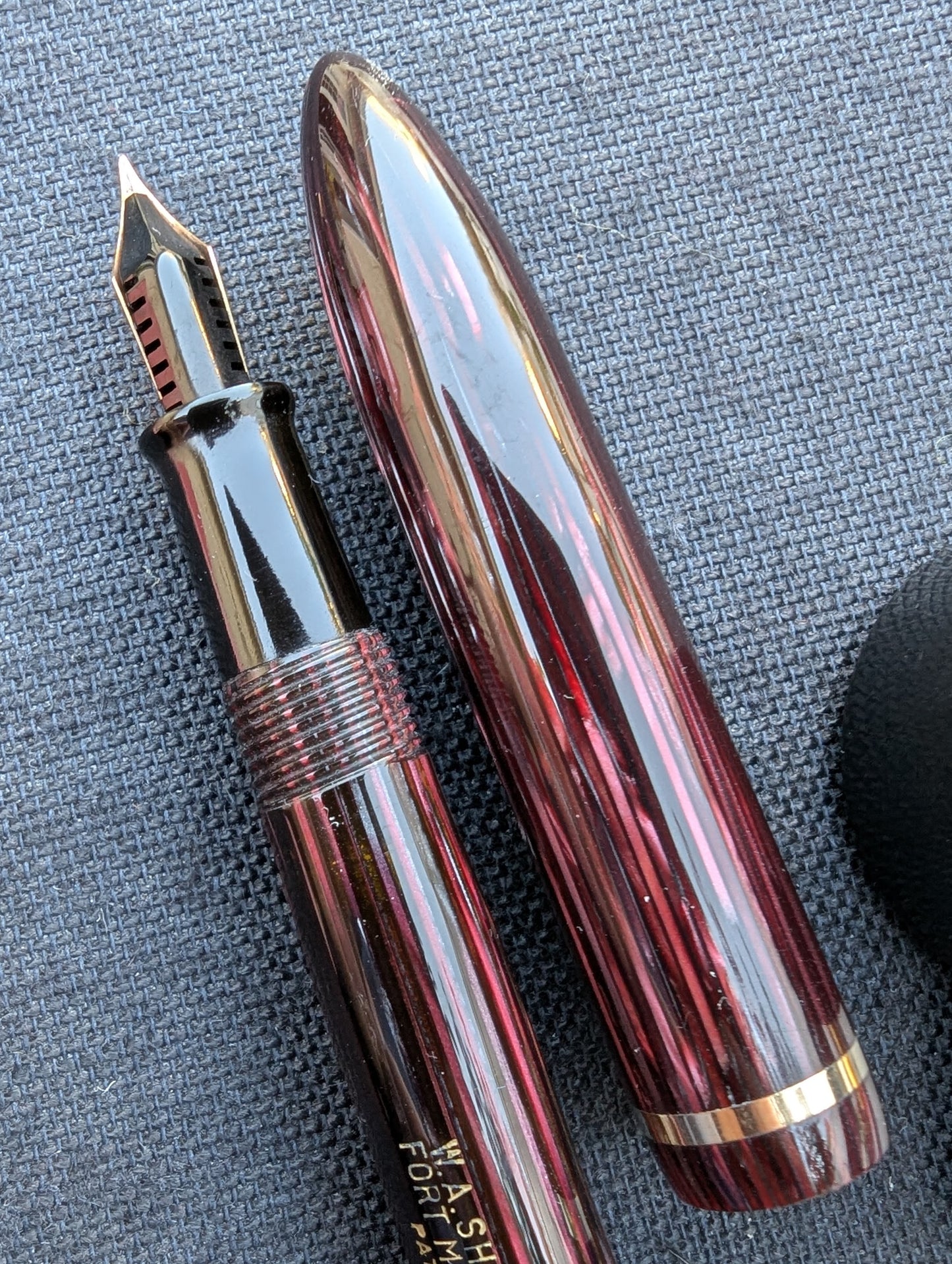 1938 Rose Glow Sheaffer Balance Craftsman fountain pen