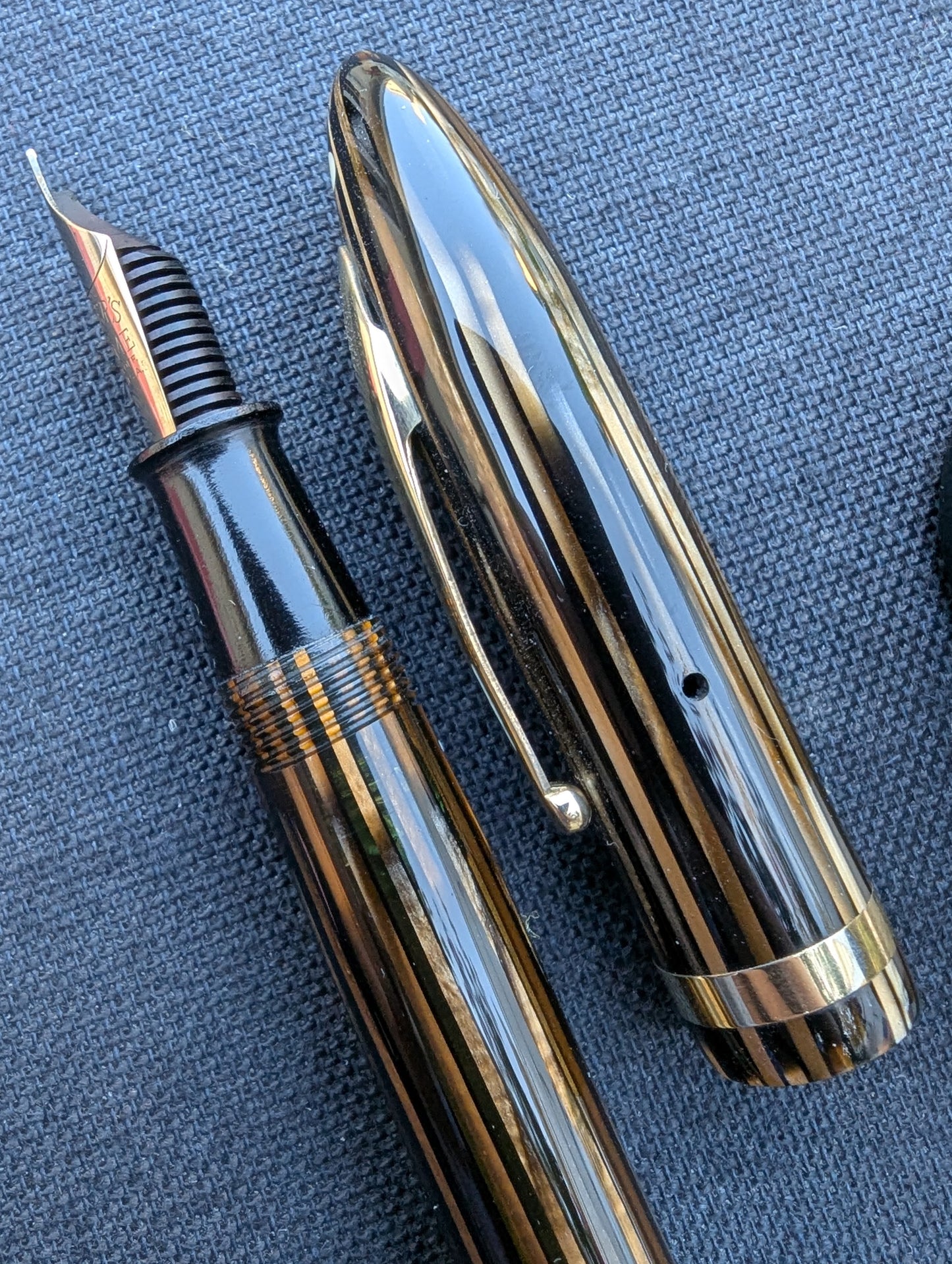 Golden Brown Sheaffer Balance Statesman fountain pen - fine point