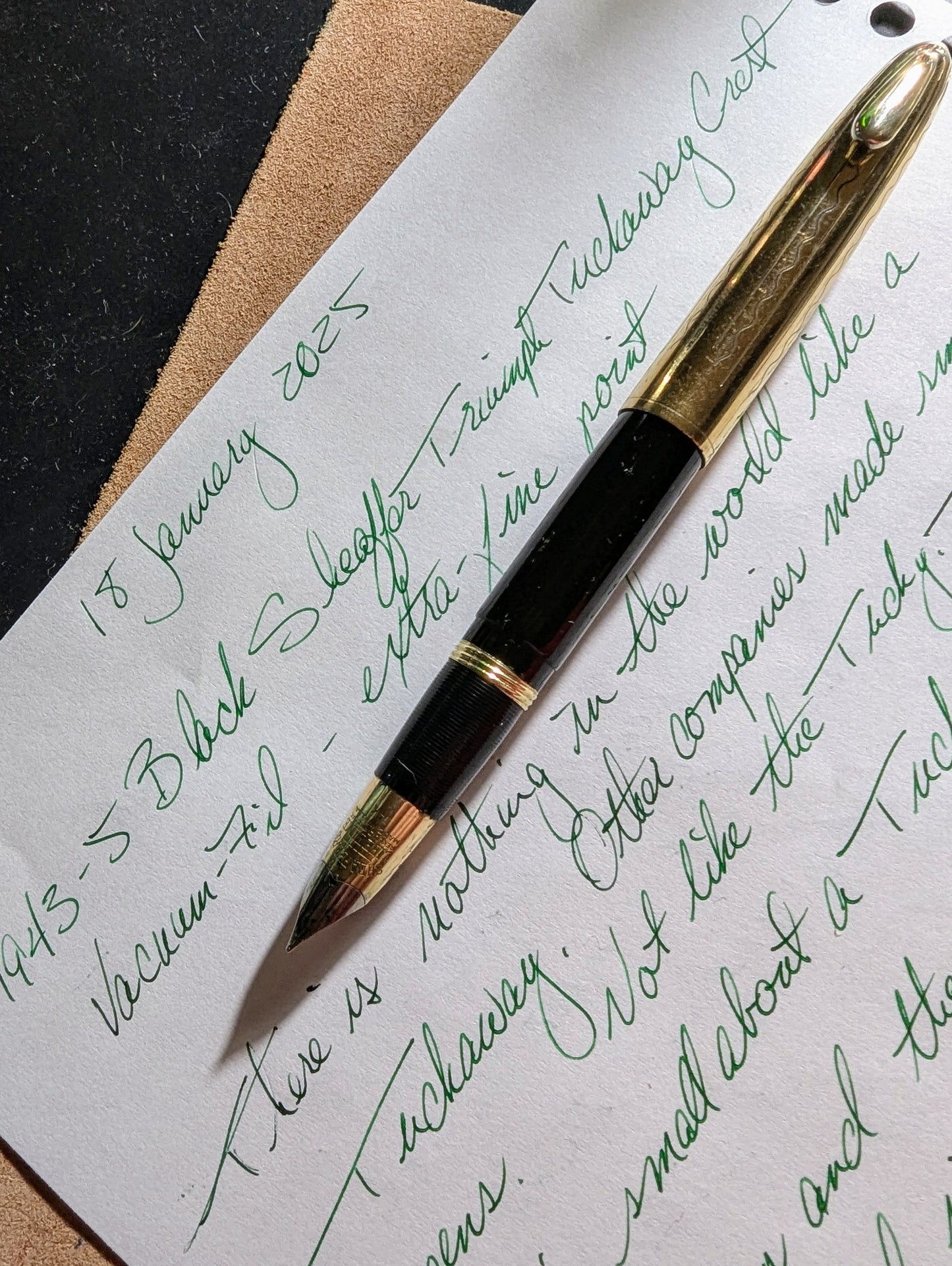 1943-5 Black Sheaffer Triumph Tuckaway Crest fountain pen & pencil