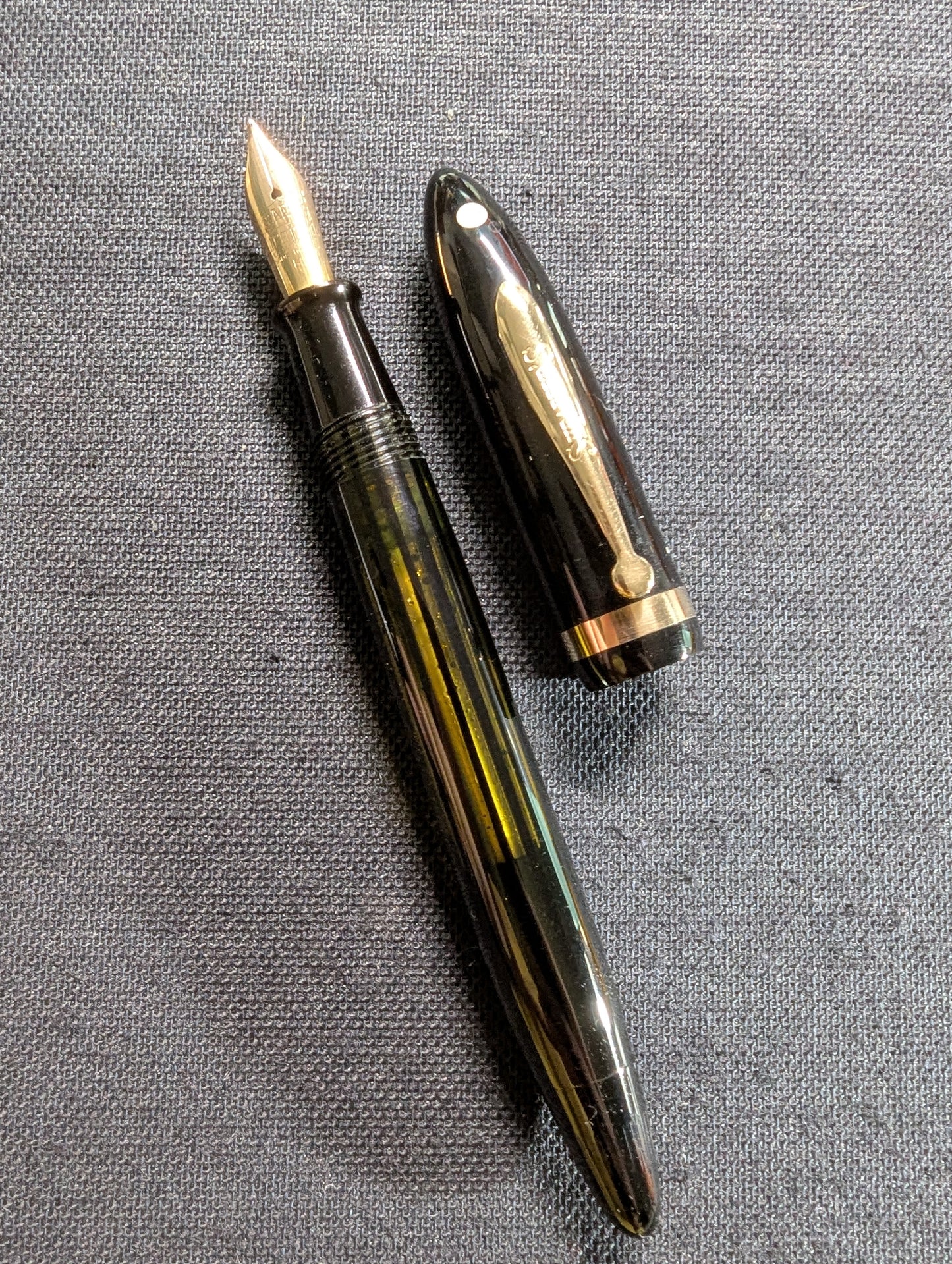 1935 Black Sheaffer Balance Statesman - Medium point