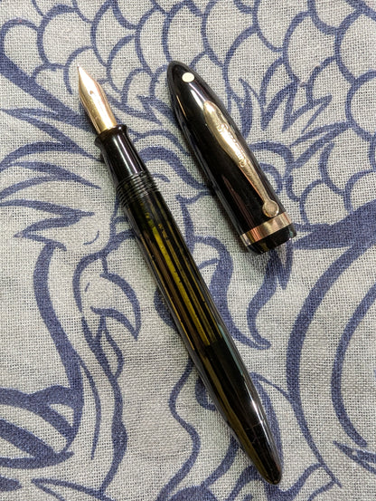 1935 Black Sheaffer Balance Statesman - Medium point