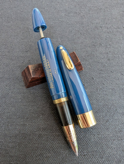 1948 Persian blue Sheaffer Triumph Tuckaway Valiant - fine-medium point