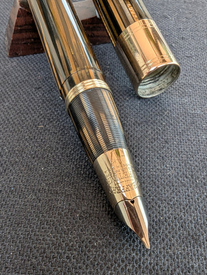 1943-5 Golden Brown Sheaffer Triumph Valiant II - fine nib (Copy)