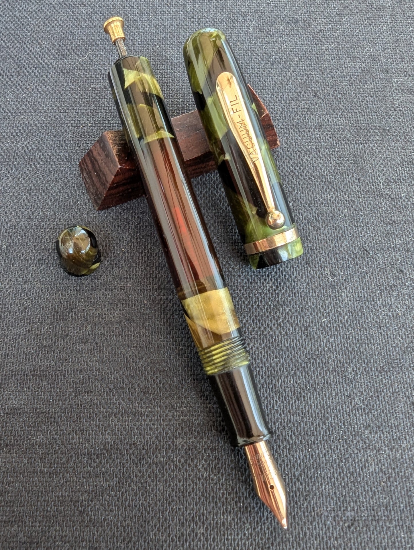 Marine Green WASP VACUUM-FIL Junior