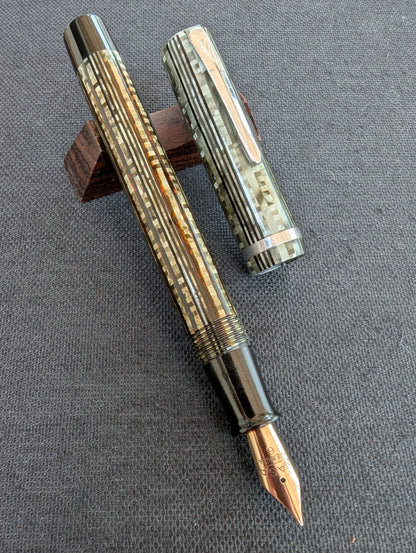 ~1938 Grey Pearl WASP Clipper standard