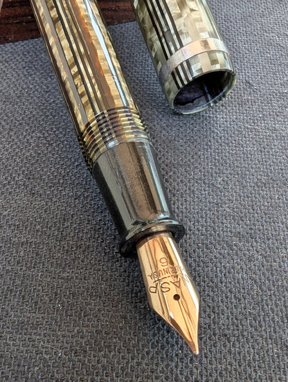 ~1938 Grey Pearl WASP Clipper standard