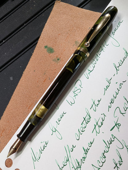 Marine Green WASP VACUUM-FIL Junior