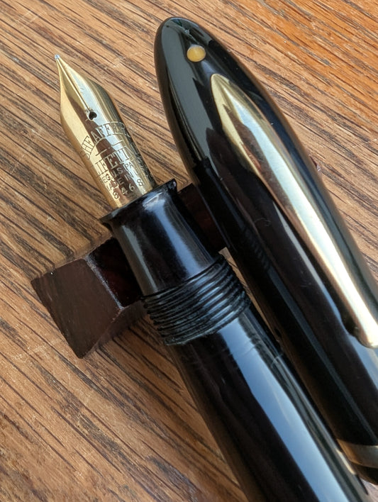 1936 Black Sheaffer Balance "Premier"  pen - lever filler - Fine point