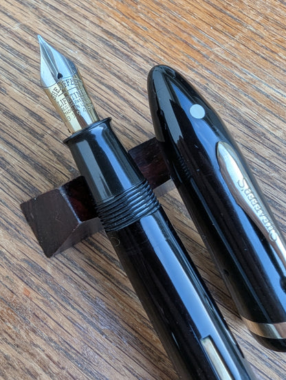 1930-1 Black Sheaffer Balance "Premier"  pen - lever filler - Fine point