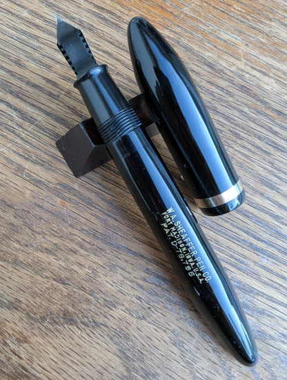 1930-1 Black Sheaffer Balance "Premier"  pen - lever filler - Fine point