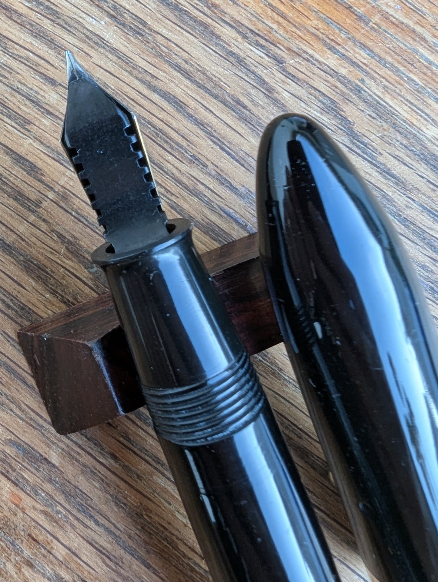 1930-1 Black Sheaffer Balance "Premier"  pen - lever filler - Fine point