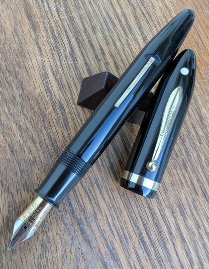 1930-1 Black Sheaffer Balance "Premier"  pen - lever filler - Fine point
