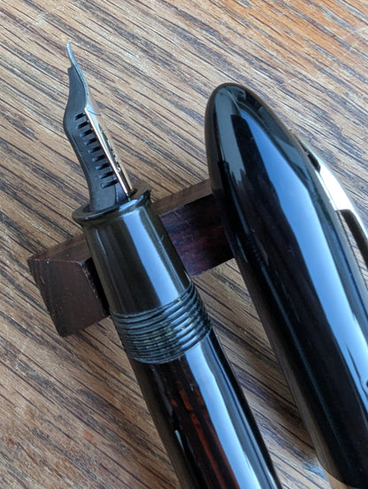 (Black Sheaffer Balance Premier (OS) pen - Vacuum-fil - medium-fine point