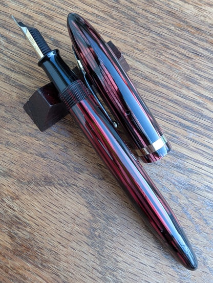 1941 Carmine Sheaffer Balance Statesman - fine point