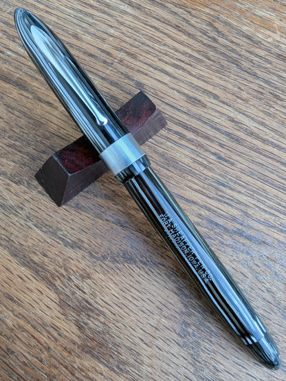 Gray Pearl Sheaffer Craftsman Deluxe fountain pen