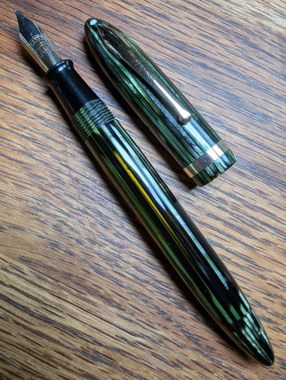 1938-41 Marine Green Sheaffer Balance Statesman - Vacuum-Fil - medium-broad point