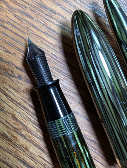 Marine Green Sheaffer Balance Premier (OS) pen & pencil - Vacuum-fil - fine point