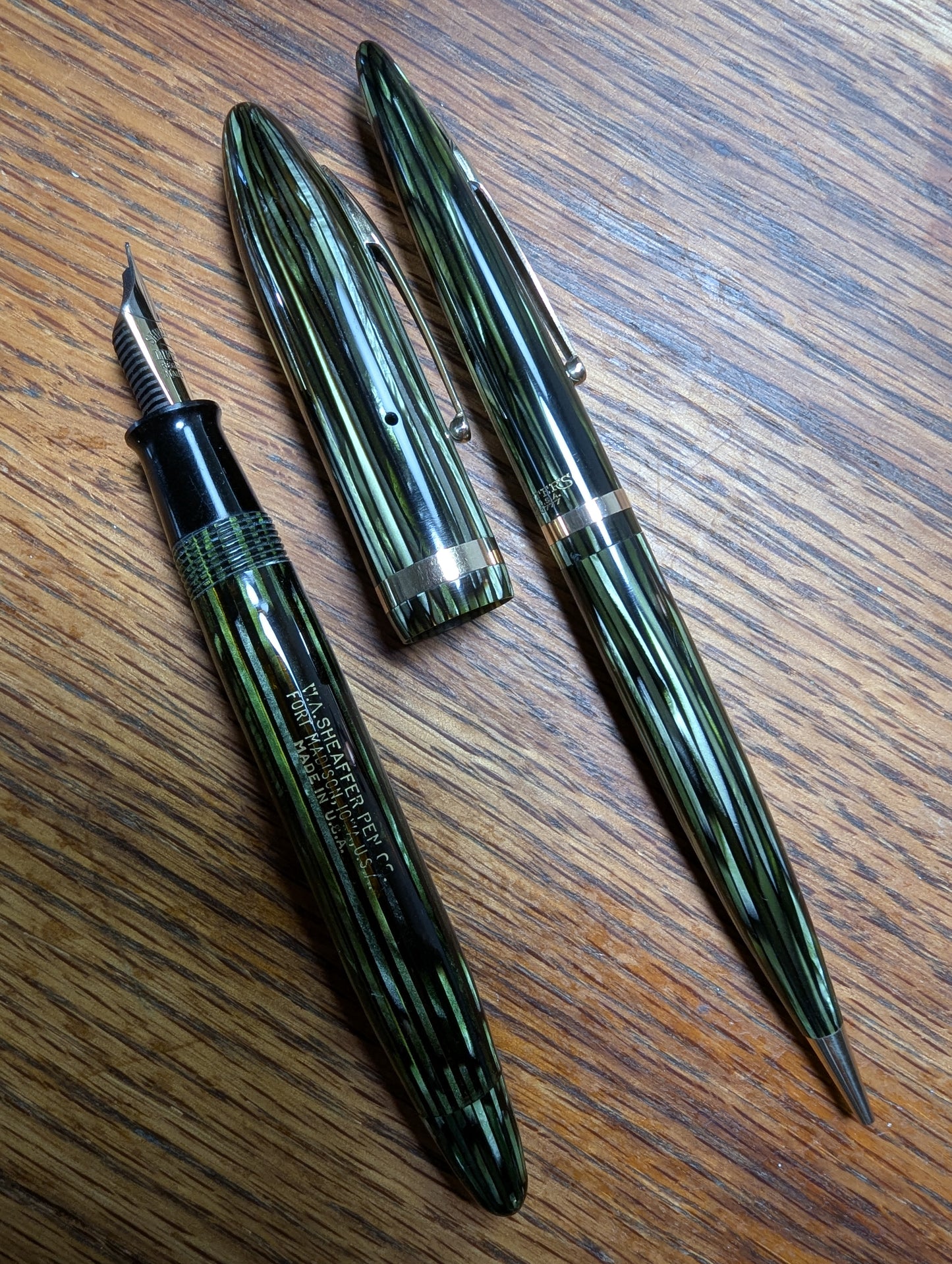 Marine Green Sheaffer Balance Premier (OS) pen & pencil - Vacuum-fil - fine point
