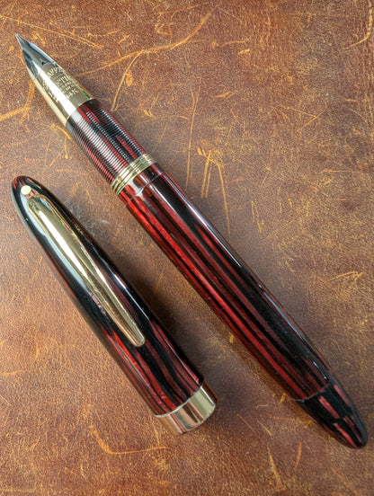 1943-5 Carmine Sheaffer Triumph Statesman - fine point