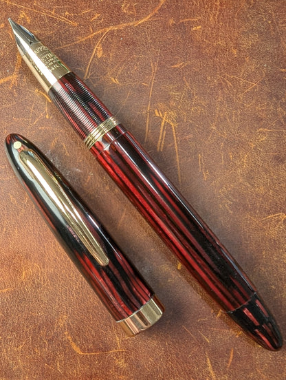 1943-5 Carmine Sheaffer Triumph Statesman - fine point
