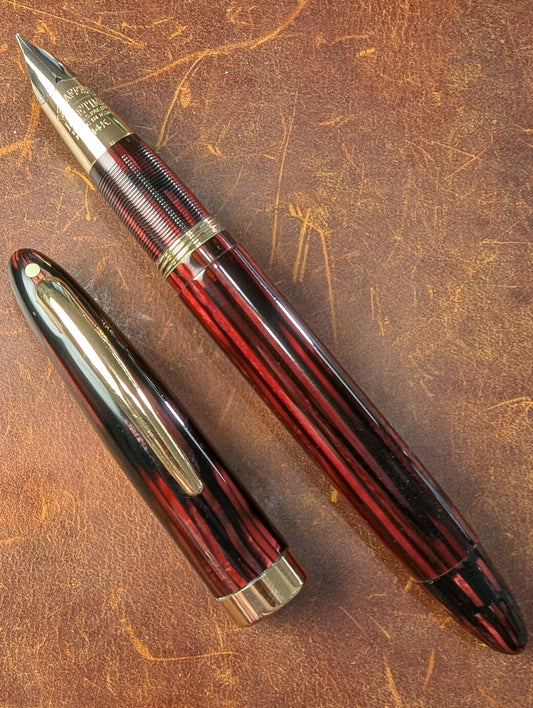 1943-5 Carmine Sheaffer Triumph Statesman - fine point