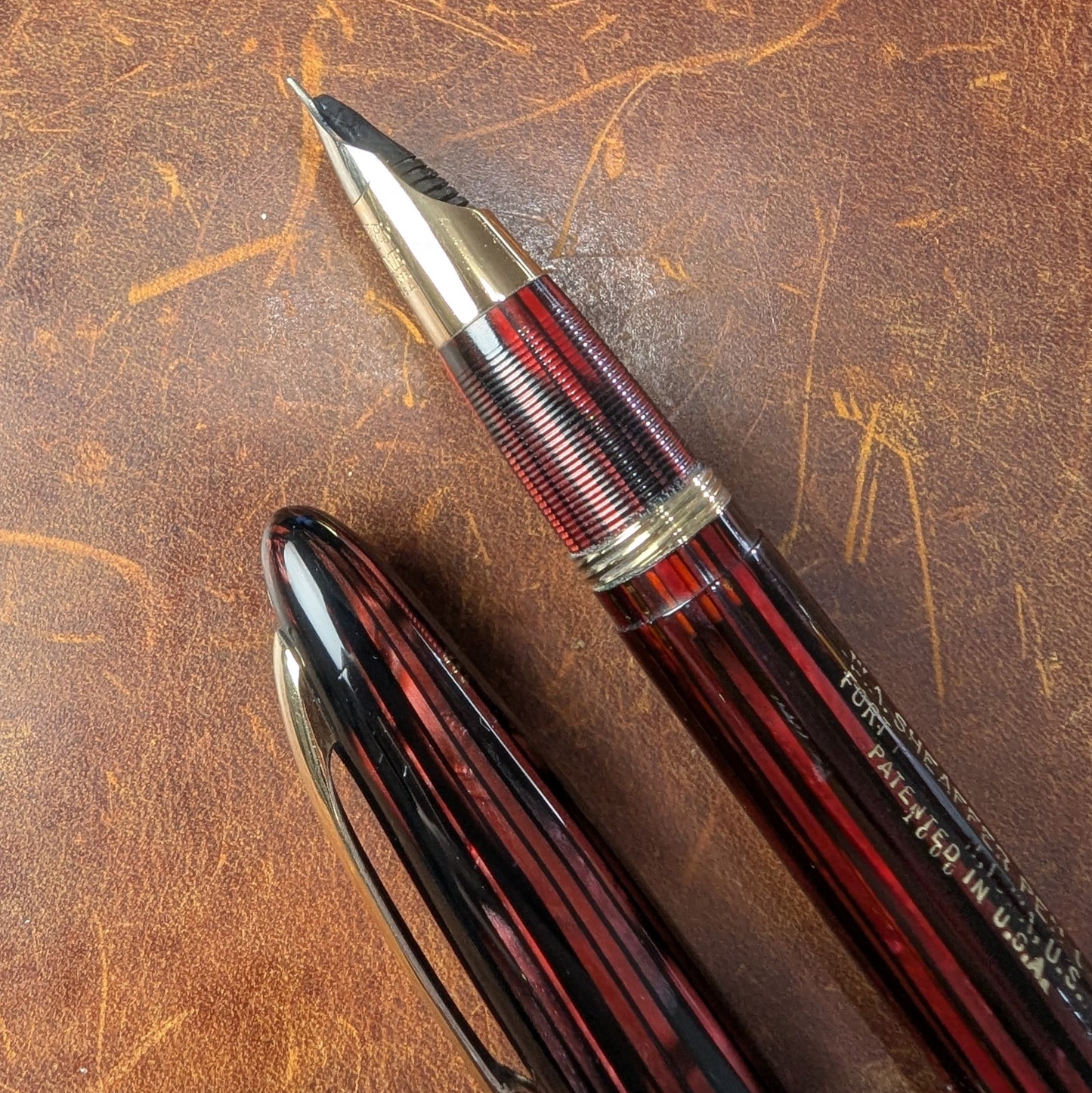 1943-5 Carmine Sheaffer Triumph Statesman - fine point