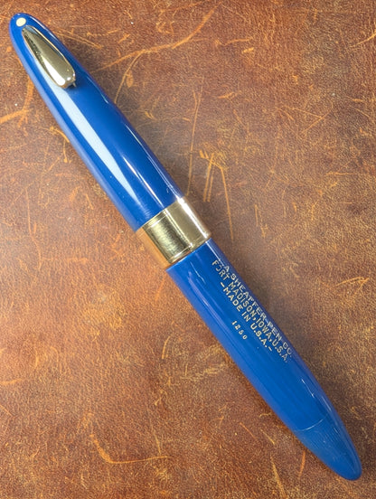 1948 Persian blue Sheaffer Triumph Tuckaway Valiant - extra-fine point