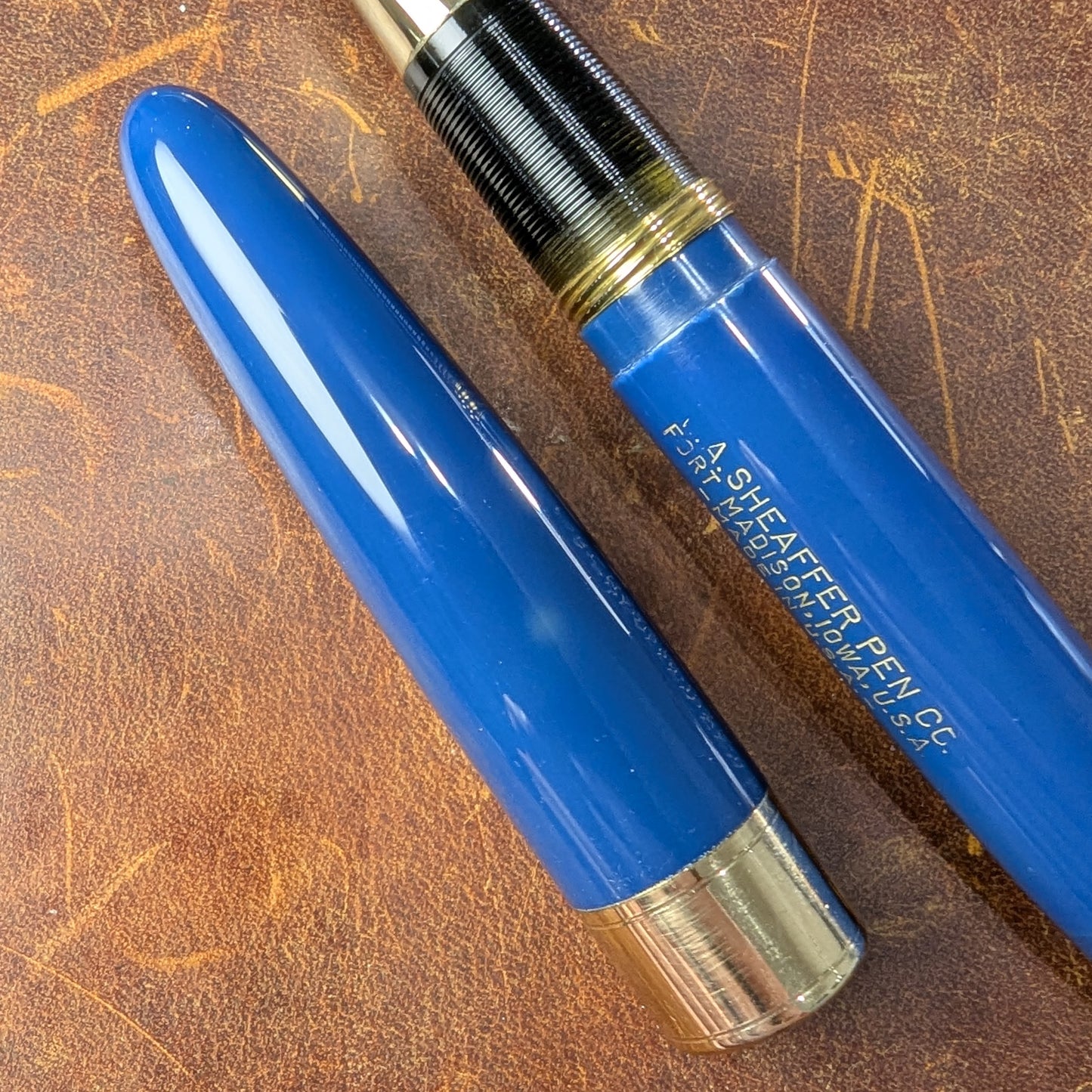 1948 Persian blue Sheaffer Triumph Tuckaway Valiant - extra-fine point