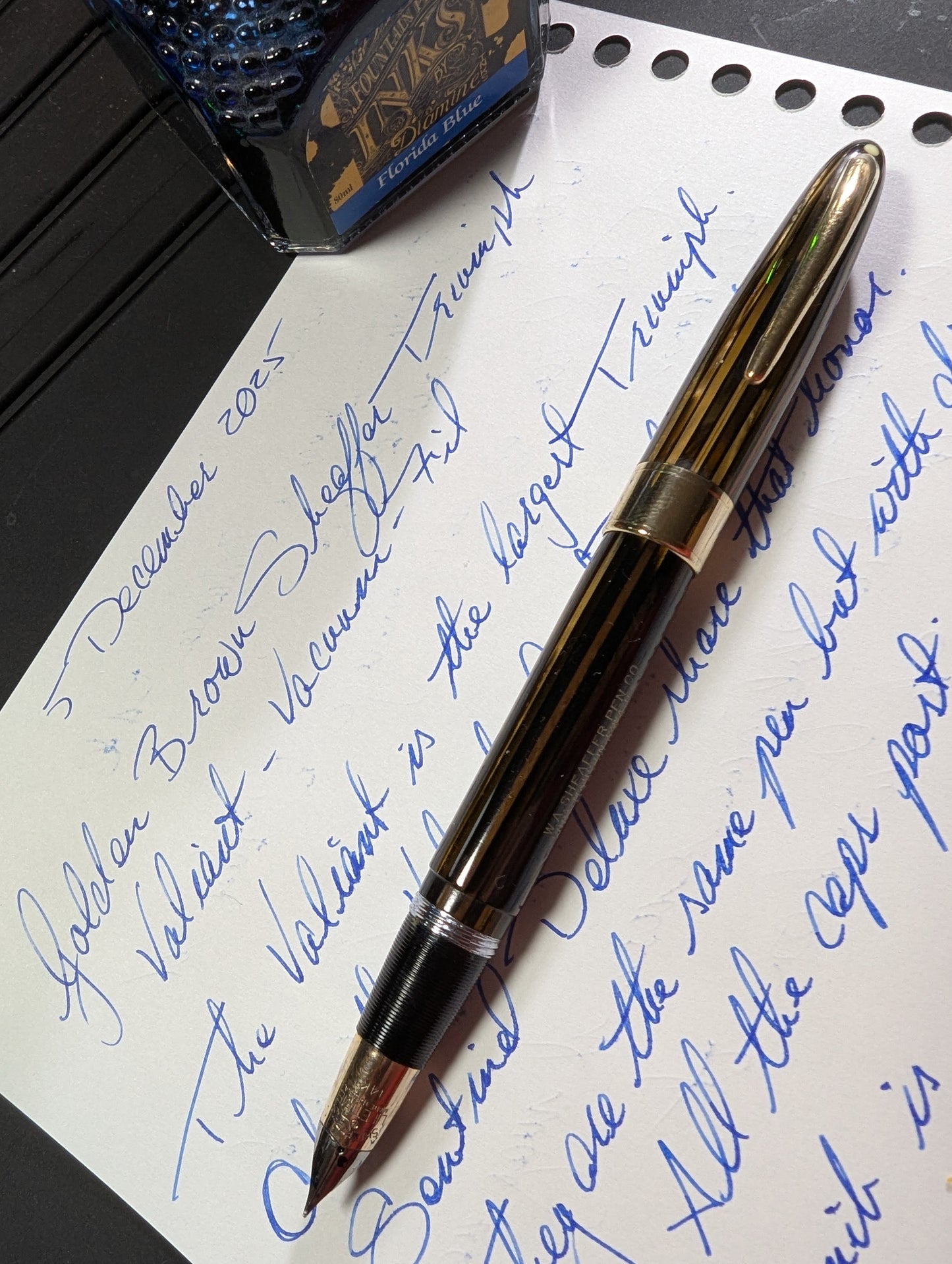 ~1946-7 Golden Brown Sheaffer Triumph Valiant - Vacuum-Fil - medium point
