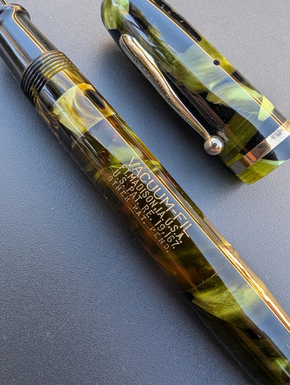 ~1934-5 Large (Oversize) Marine Green VACUUM-FIL