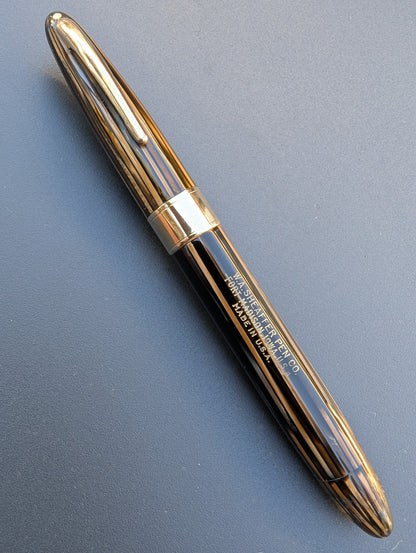 ~1946-7 Golden Brown Sheaffer Triumph Valiant - Vacuum-Fil - medium point