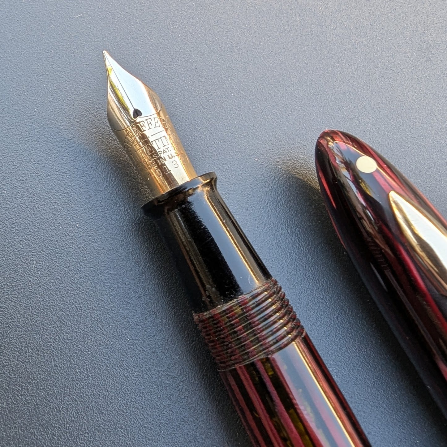 1941 Carmine Sheaffer Balance Statesman - medium-fine point