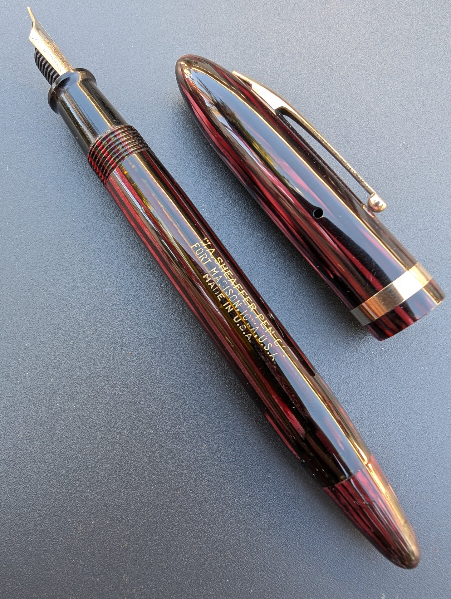 1941 Carmine Sheaffer Balance Statesman - medium-fine point