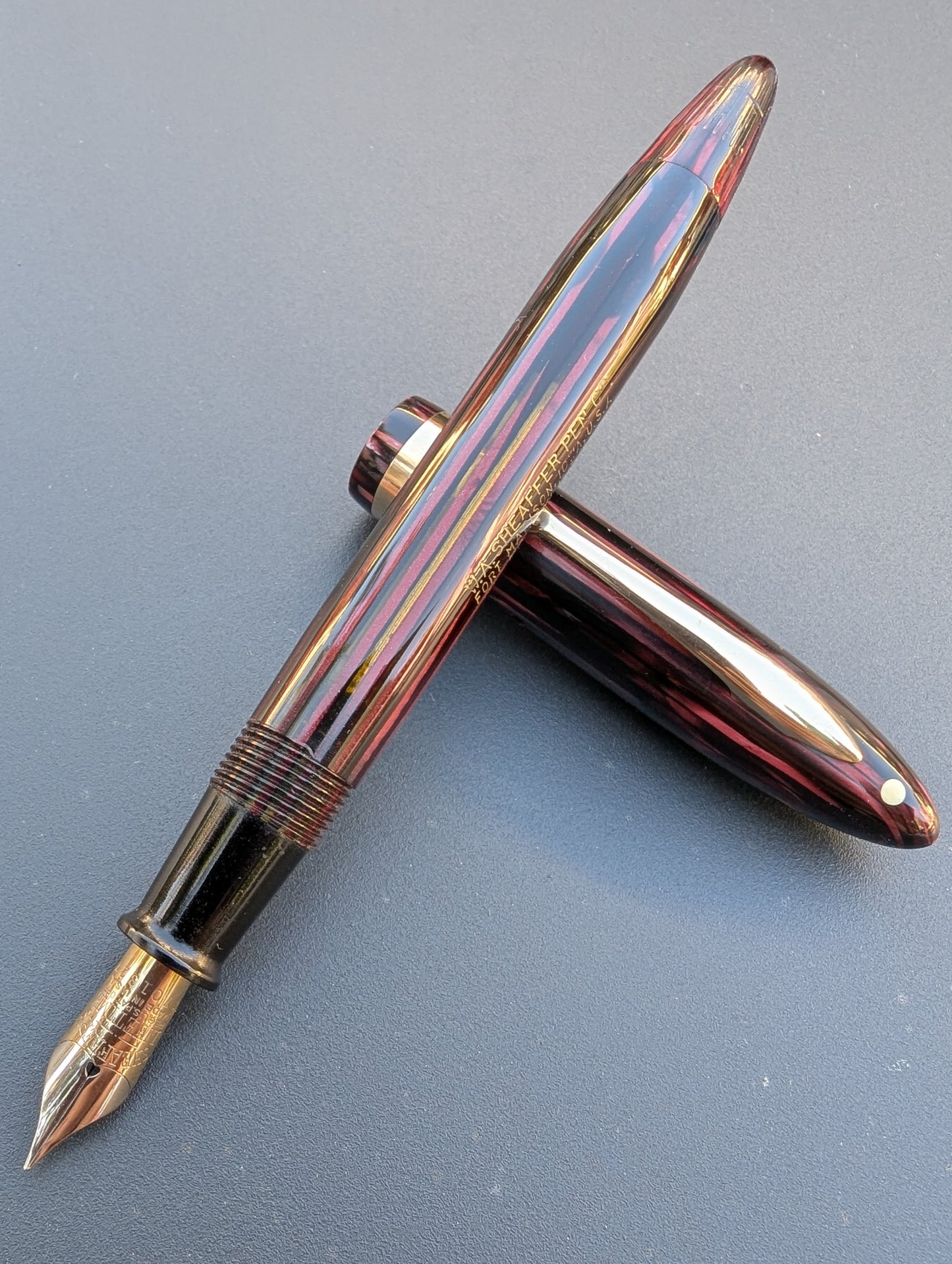 1941 Carmine Sheaffer Balance Statesman - medium-fine point