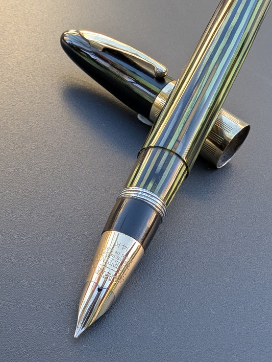 1942 Marine Green Sheaffer Triumph - fine point
