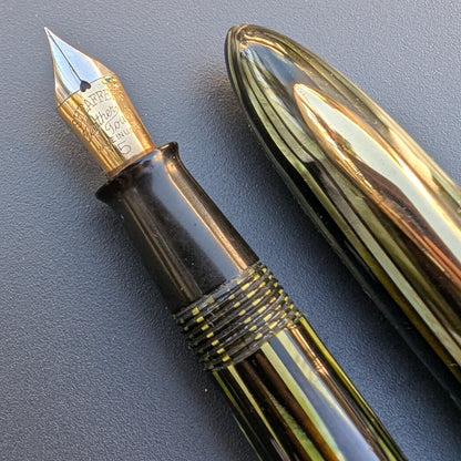 1938-41 Marine Green Sheaffer Balance Admiral - XXF-XF point