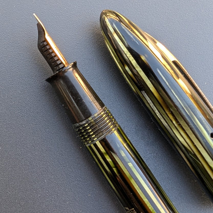 1938-41 Marine Green Sheaffer Balance Admiral - XXF-XF point