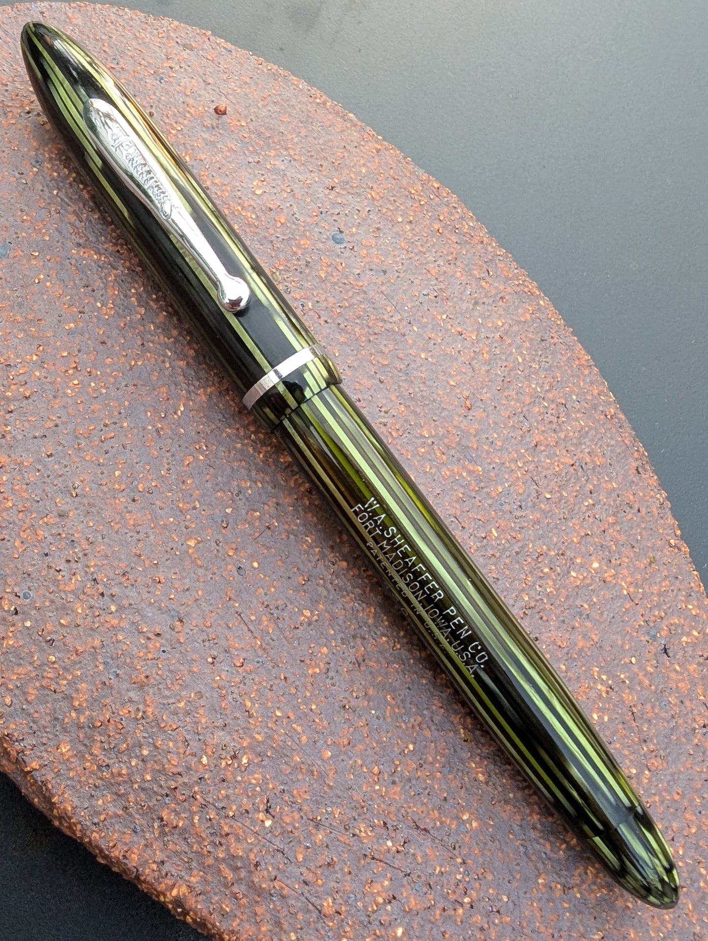 Marine Green Sheaffer Balance long Junior - fine point